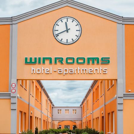 Winrooms Seminar Hotel&Apartments Wiener Neustadt Buitenkant foto